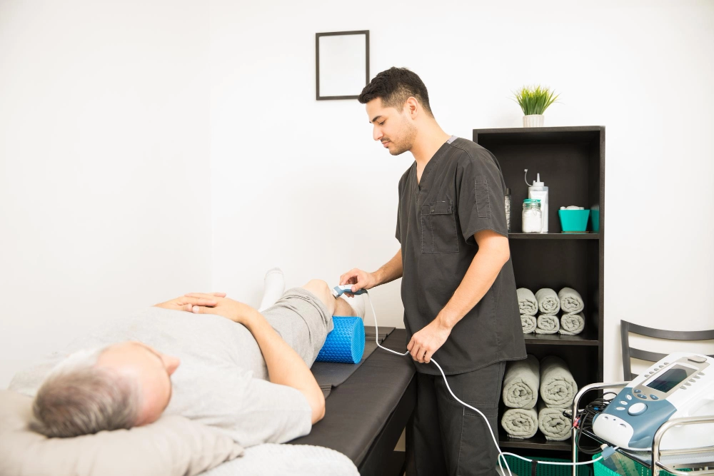 heat-therapy-for-knee-joint-pain-treatment-image